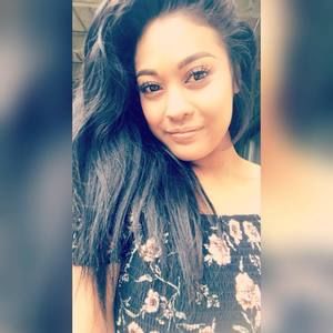 Meet your Posher, Sandy